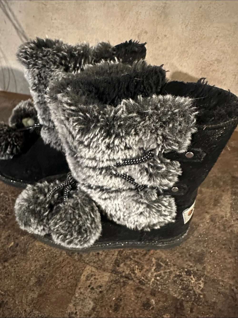 Makalu California kids black